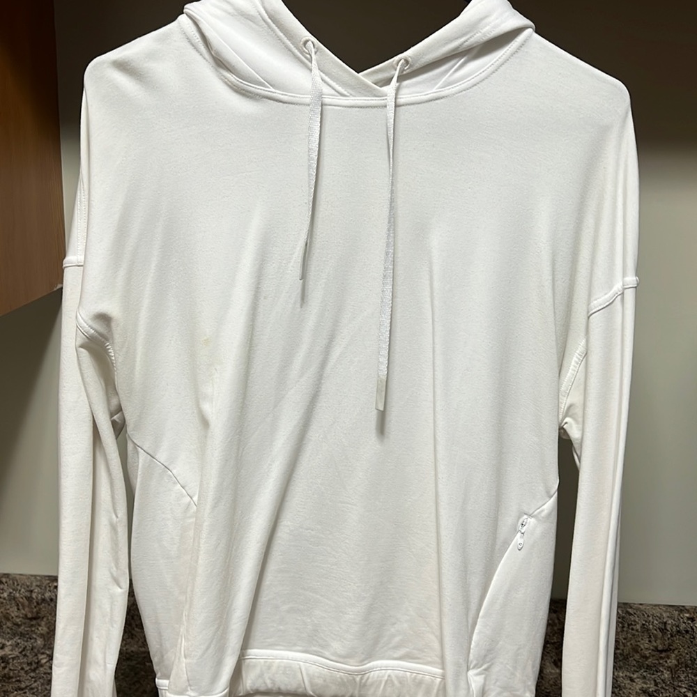 Lulu lemon hoodie with side zipper pockets